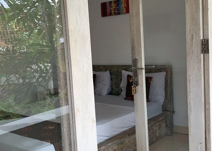 Chendana Bali Hotel 2*